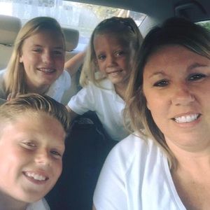 Meet your Posher, Kim